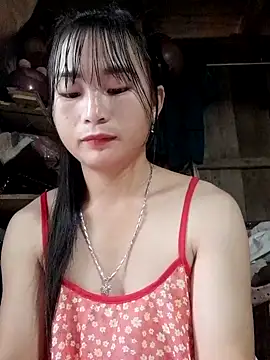 Snapshot of Sunyinn chatting on 13, 9, 2025 Sunyinn online show from 13, 9, 2025