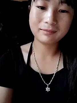 Snapshot of Sunyinn chatting on 27, 9, 2025 Sunyinn online show from 27, 9, 2025