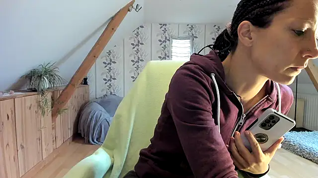 Snapshot of Axunamun chatting on 20, 11, 2025 Axunamun online show from 20, 11, 2025