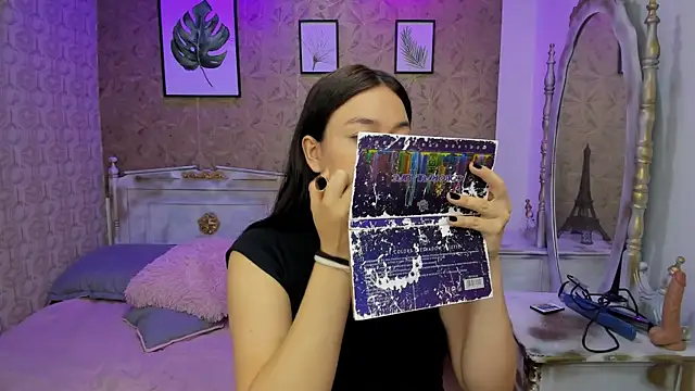 Dali collin online show from 9, 10, 2025