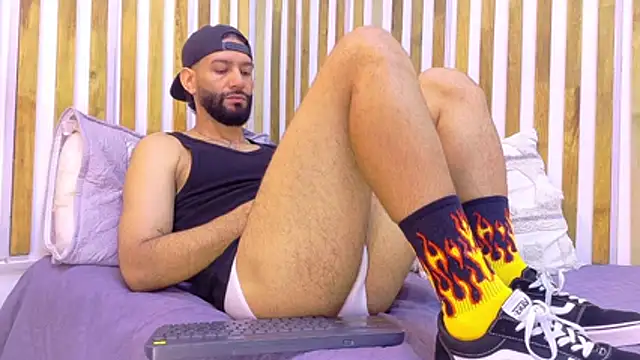 Snapshot of yorbymaxx chatting on 26, 5, 2026 yorbymaxx online show from 26, 5, 2026