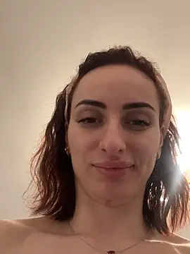 Snapshot of AuraPure chatting on 3, 12, 2025 AuraPure online show from 3, 12, 2025