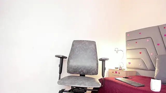 Snapshot of Maia_520 chatting on 12, 2, 2026 Maia 520 online show from 12, 2, 2026