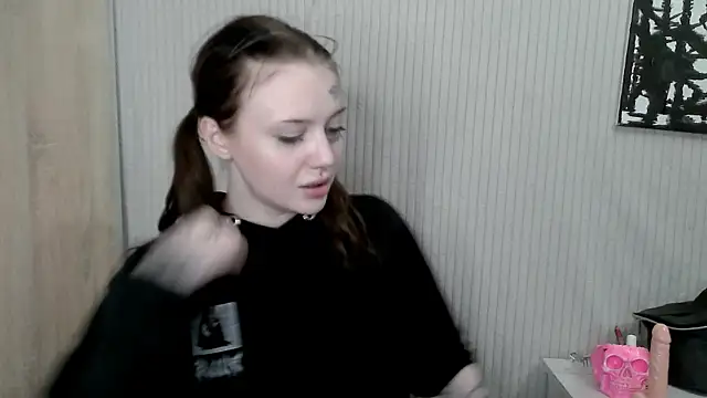 eva sunshine blue eyes online show from 12, 7, 2026