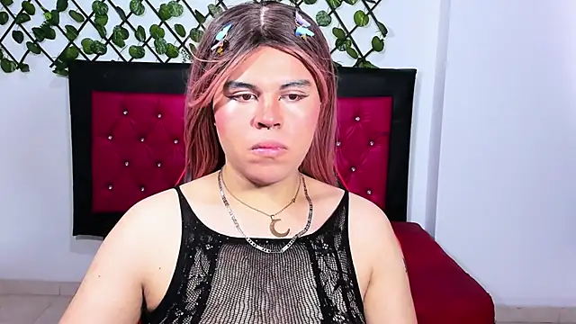 Lady Evelynn online show from 1, 10, 2025