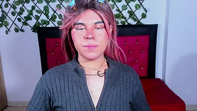 Lady Evelynn online show from 4, 10, 2025