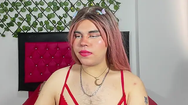 Lady Evelynn online show from 8, 10, 2025