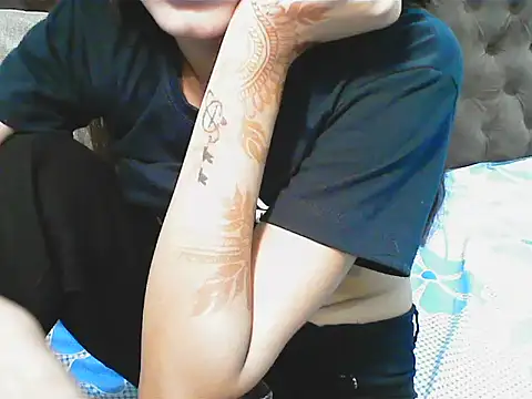 elize   online show from 23, 9, 2025