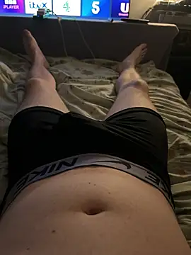 Snapshot of naughtycoupl98 chatting on 31, 3, 2026 naughtycoupl98 online show from 31, 3, 2026