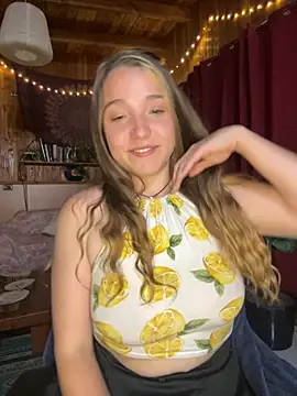 Snapshot of sashapulse chatting on 28, 11, 2025 sashapulse online show from 28, 11, 2025