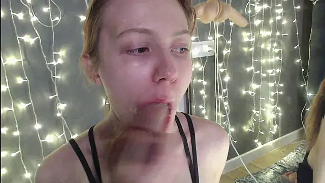 Snapshot of tokyomeow chatting on 27, 11, 2025 tokyomeow online show from 27, 11, 2025