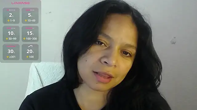 Snapshot of Sara_cute92 chatting on 30, 10, 2025 Sara cute92 online show from 30, 10, 2025