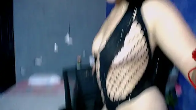 Snapshot of Karina_sweet1 chatting on 24, 9, 2025 Karina sweet1 online show from 24, 9, 2025