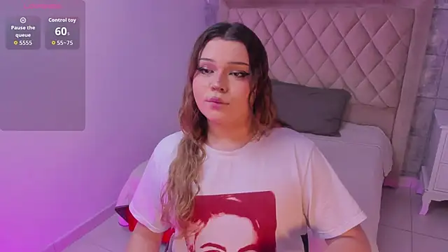 Maxxxine1 online show from 18, 9, 2025