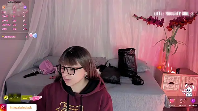 Aurora blaack online show from 17, 10, 2025