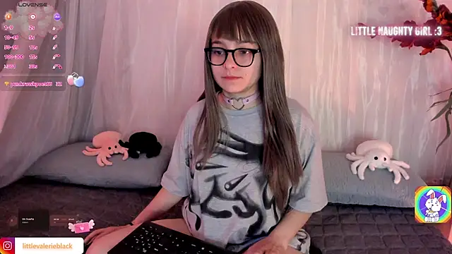 Aurora blaack online show from 10, 11, 2025