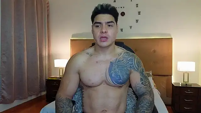 Snapshot of Steven_Velez chatting on 25, 4, 2026 Steven Velez online show from 25, 4, 2026