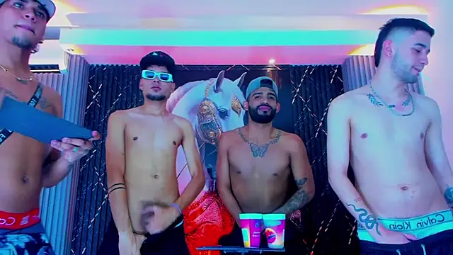 Snapshot of Dominic_Max_ chatting on 15, 9, 2025 Dominic Max  online show from 15, 9, 2025