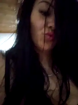 Snapshot of karla_valk1 chatting on 24, 4, 2026 karla valk1 online show from 24, 4, 2026
