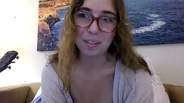 Snapshot of sweetsocalgirl chatting on 22, 11, 2025 sweetsocalgirl online show from 22, 11, 2025