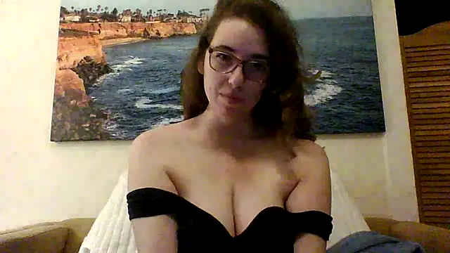 sweetsocalgirl online show from 2, 4, 2026