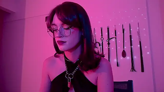 Snapshot of nina_kink chatting on 1, 6, 2026 nina kink online show from 1, 6, 2026