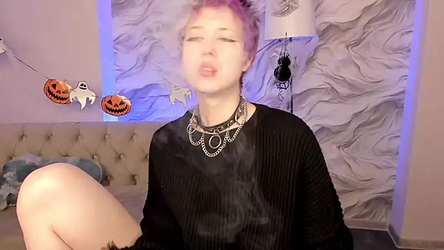 Snapshot of CarolineRichter chatting on 24, 10, 2025 CarolineRichter online show from 24, 10, 2025