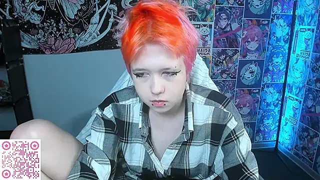 Snapshot of CarolineRichter chatting on 24, 11, 2025 CarolineRichter online show from 24, 11, 2025