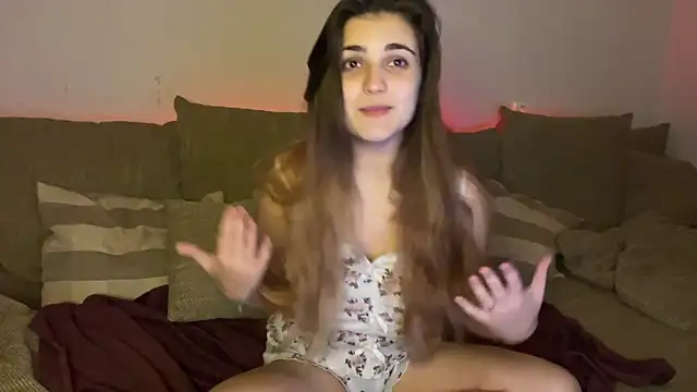 Snapshot of Vivalenti_Kiss chatting on 21, 11, 2025 Vivalenti Kiss online show from 21, 11, 2025