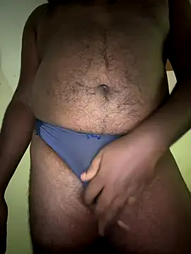 Snapshot of Fnncv chatting on 2, 12, 2025 Fnncv online show from 2, 12, 2025