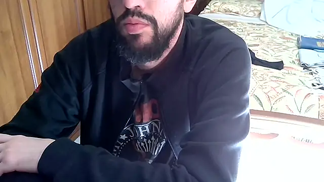 Snapshot of MisterX_99 chatting on 5, 10, 2025 MisterX 99 online show from 5, 10, 2025