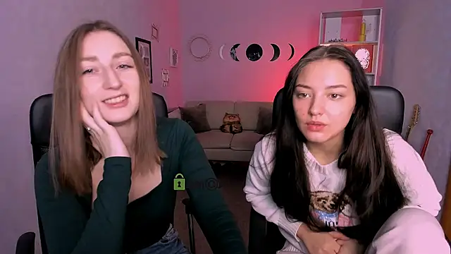 eva smiith  online show from 18, 12, 2025