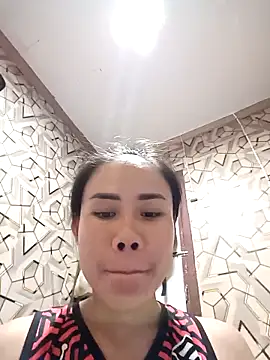 Snapshot of sexhot_22 chatting on 11, 10, 2025 sexhot 22 online show from 11, 10, 2025