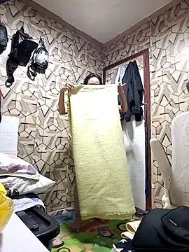 Snapshot of sexhot_22 chatting on 15, 10, 2025 sexhot 22 online show from 15, 10, 2025