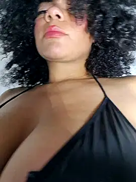 Snapshot of Yerystar chatting on 25, 10, 2025 Yerystar online show from 25, 10, 2025