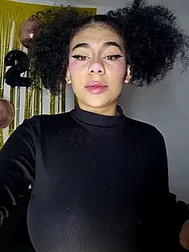 Snapshot of Yerystar chatting on 15, 11, 2025 Yerystar online show from 15, 11, 2025