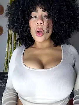 Snapshot of Yerystar chatting on 22, 11, 2025 Yerystar online show from 22, 11, 2025