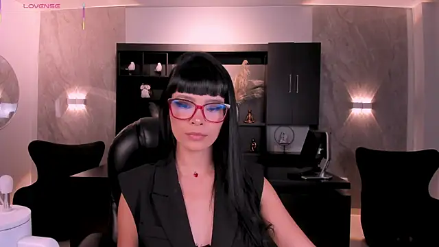 Snapshot of AgathaKondo_ chatting on 27, 6, 2026 AgathaKondo online show from 27, 6, 2026
