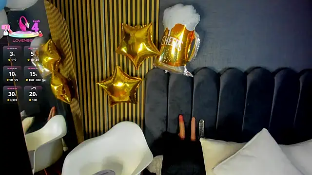 Gina 77 online show from 3, 10, 2025