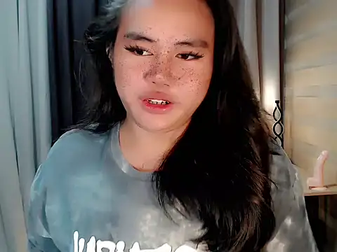 Snapshot of ursexy_ceciliaxx chatting on 14, 10, 2025 ursexy ceciliaxx online show from 14, 10, 2025