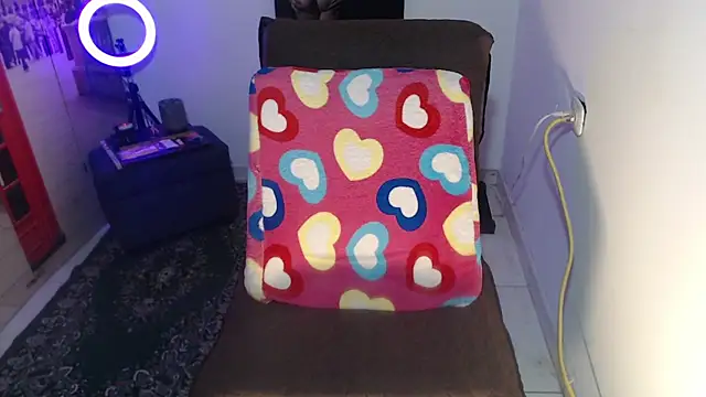 Milf Valeria online show from 22, 9, 2025