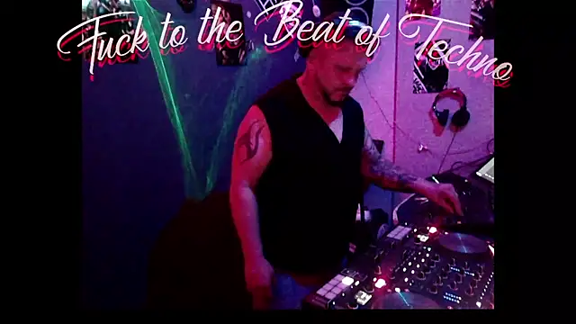 Wir2002Paar online show from 14, 3, 2026