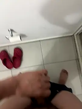 Snapshot of michael877675 chatting on 27, 9, 2025 michael877675 online show from 27, 9, 2025