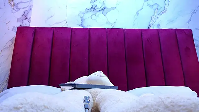 Snapshot of PrincePoppy chatting on 21, 12, 2025 PrincePoppy online show from 21, 12, 2025