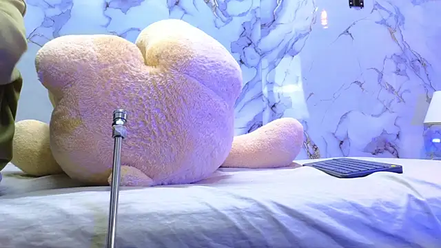 Snapshot of PrincePoppy chatting on 13, 1, 2026 PrincePoppy online show from 13, 1, 2026