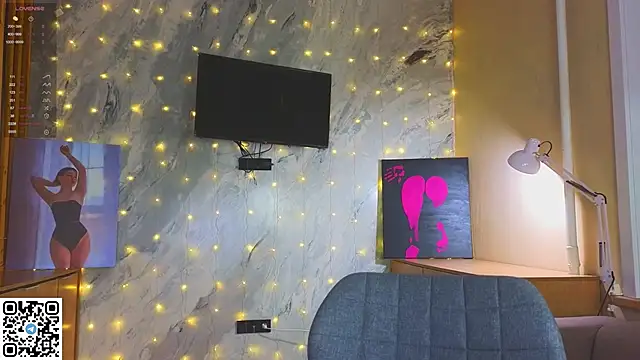 Snapshot of miss_bubbles_ chatting on 21, 12, 2025 miss bubbles online show from 21, 12, 2025