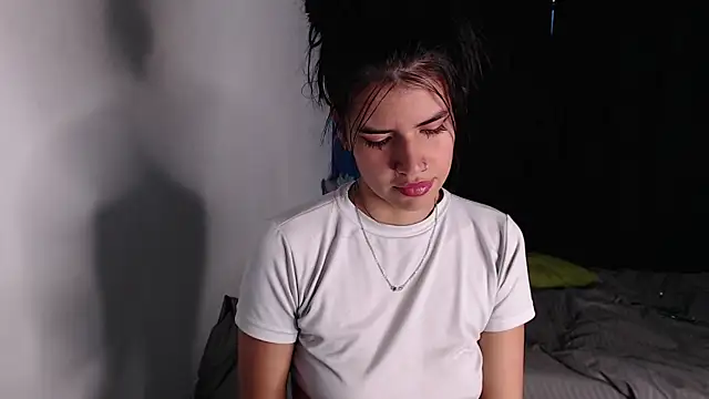 9Sophie Rosse online show from 15, 11, 2025