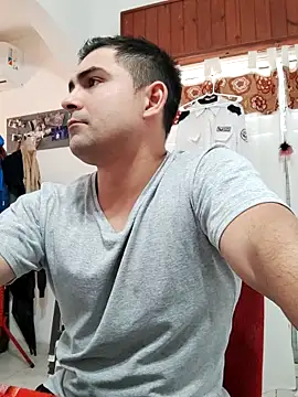 Bradd 32 online show from 13, 4, 2026