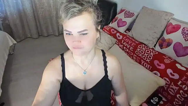 Snapshot of MildMature chatting on 30, 4, 2026 MildMature online show from 30, 4, 2026