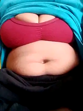 Snapshot of Daisygirl9 chatting on 7, 11, 2025 Daisygirl9 online show from 7, 11, 2025